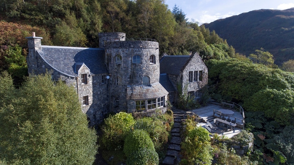 James Bond Home in Scotland - Rent Skyfall for your staycation